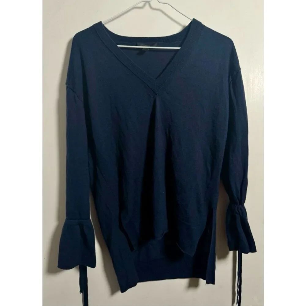 J. Crew Women’s Small Navy Wool Top *flaw*